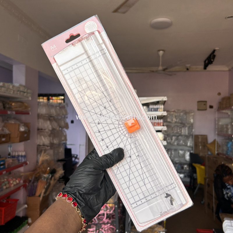 White A4 Paper Trimmer or cutter with 5 Replacement Blades