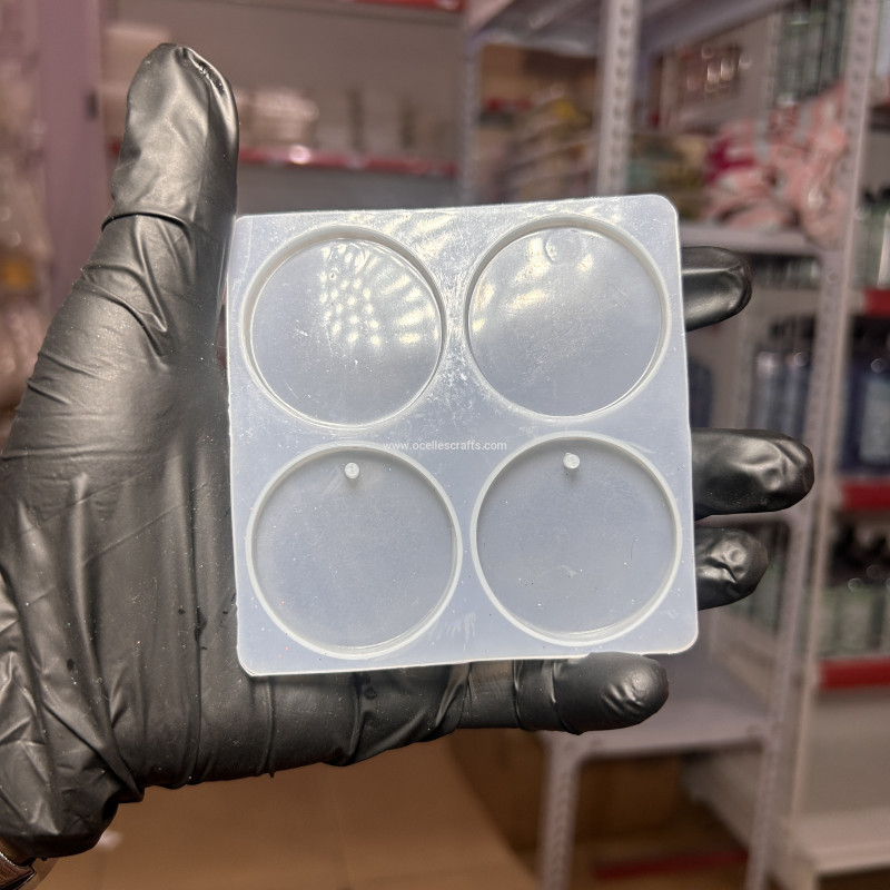4 Cavity Round Keychain Mold