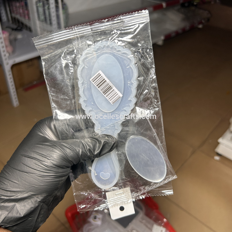 Mirror Mold with Etched Patterns