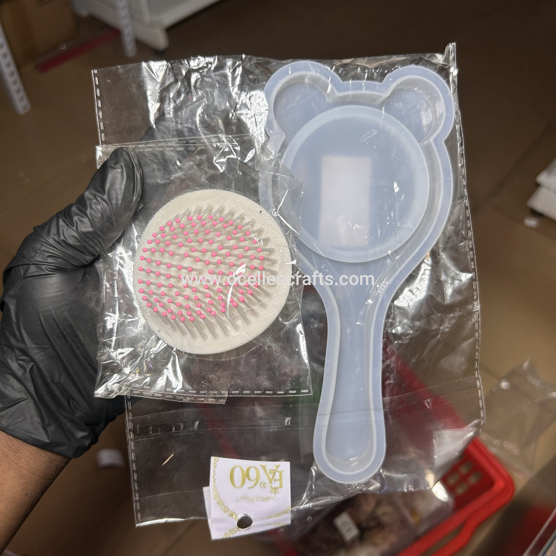 Mouse ear Brush mold with Bristle