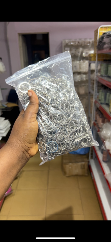 500 pcs silver keyrings with eyecrews