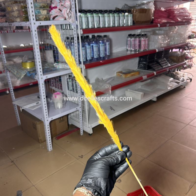 25cm-40cm Yellow Small Pampas Grass