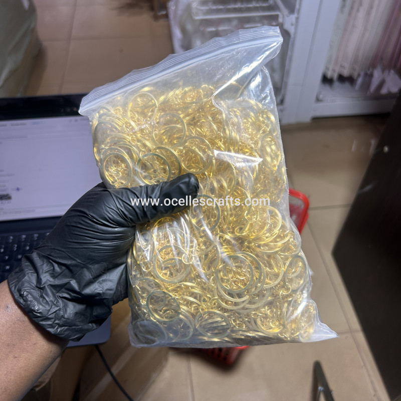 500pcs Gold keyrings with eyescrews