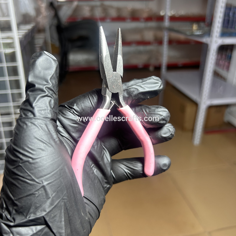 Flat nose Plier Without teeth