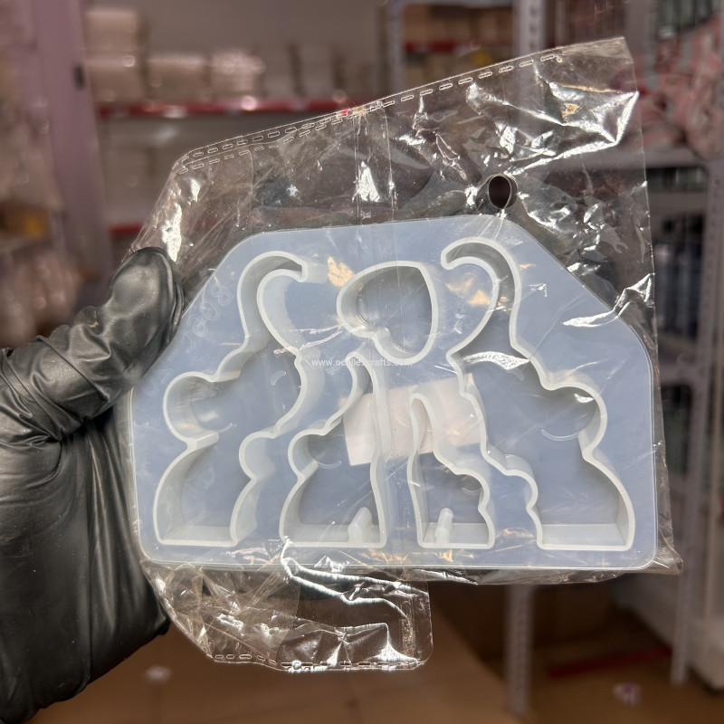 Cute Elephant Family Souvenir Mold